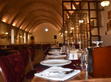 Karballa-Restaurant-3